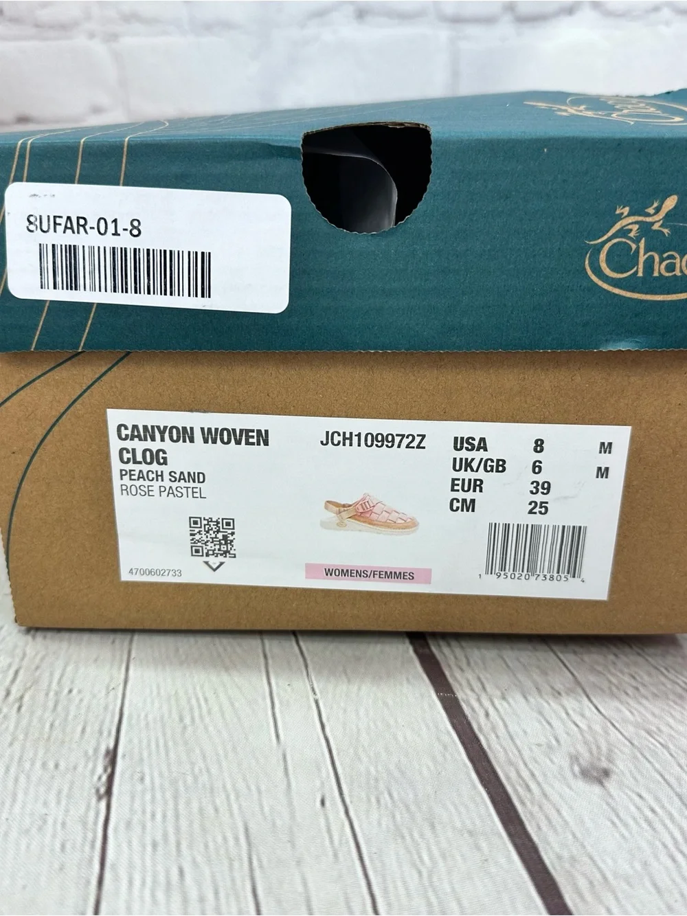 Chaco Women’s 8 Canyon Woven clog Slip-On Sandal peach sand rose pastel
